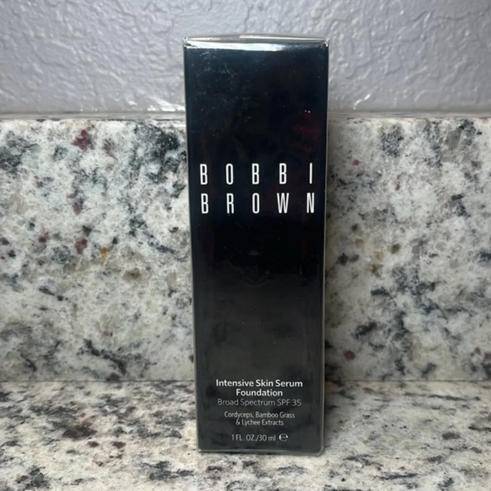 Bobbi Brown Espresso Intensive Skin Serum Foundation